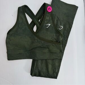 Gymshark Olive Green set xs